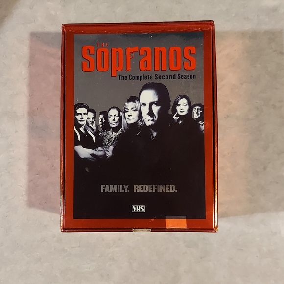 VINTAGE THE SOPRANOS 2000 COMPLETE SECOND SEASON VHS BOX SET 5 TAPES 13 EPISODES - Picture 2 of 7